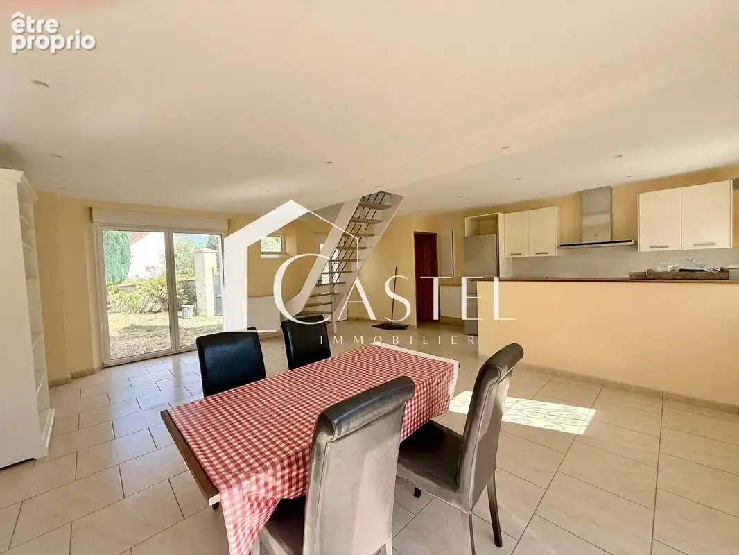Maison ancienne sur 500m2 - photo 3