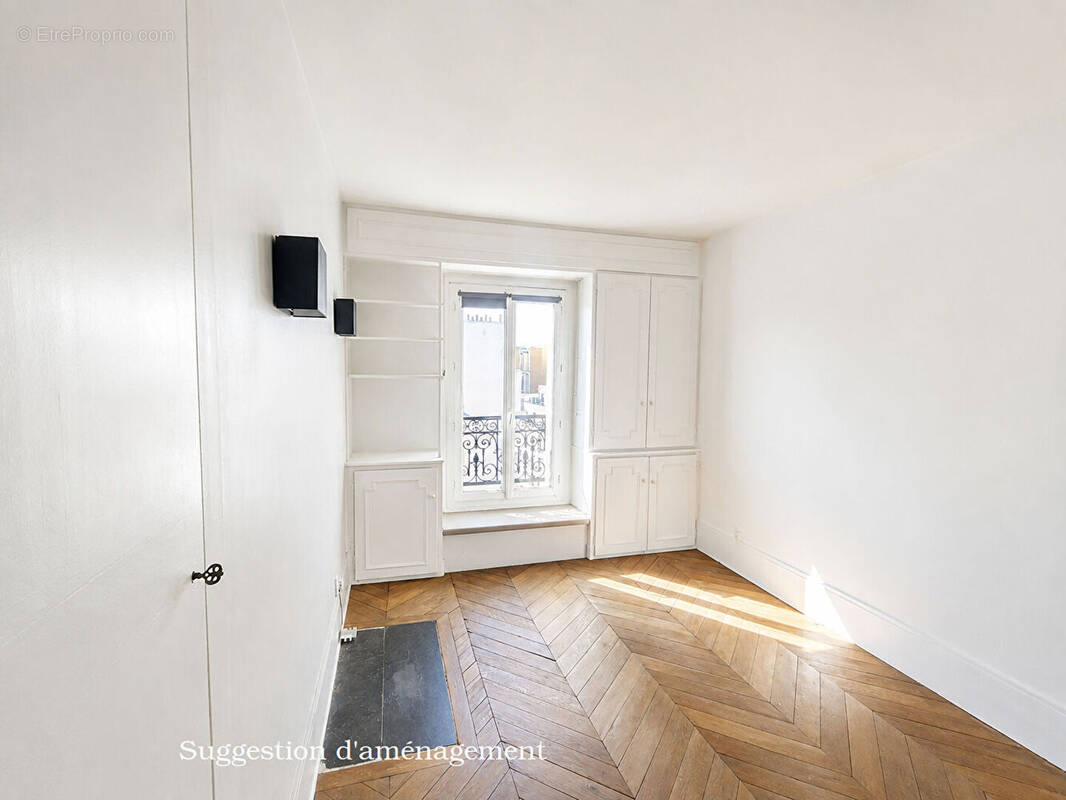 Appartement à NEUILLY-SUR-SEINE