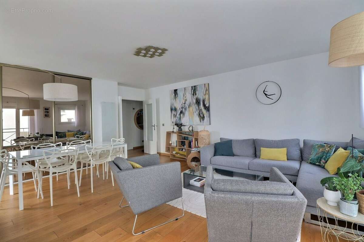 Appartement à CHATILLON