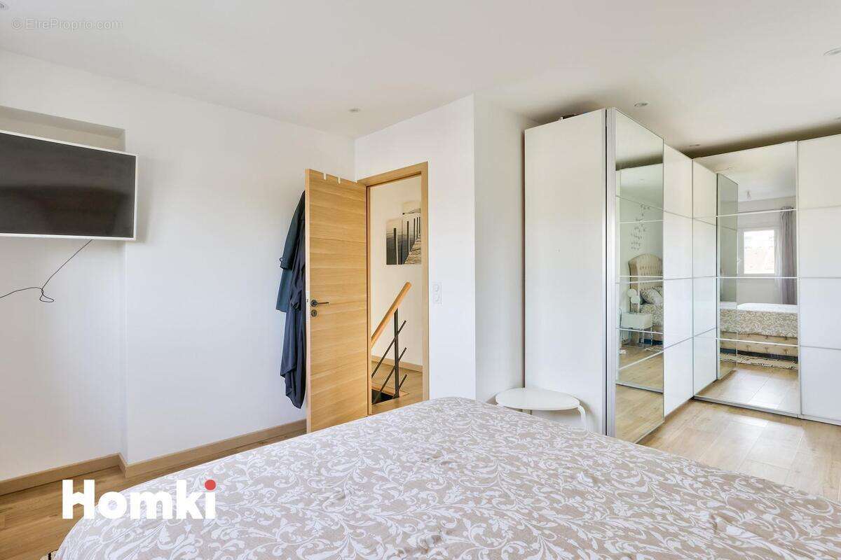 Maison à FONTENAY-LE-FLEURY