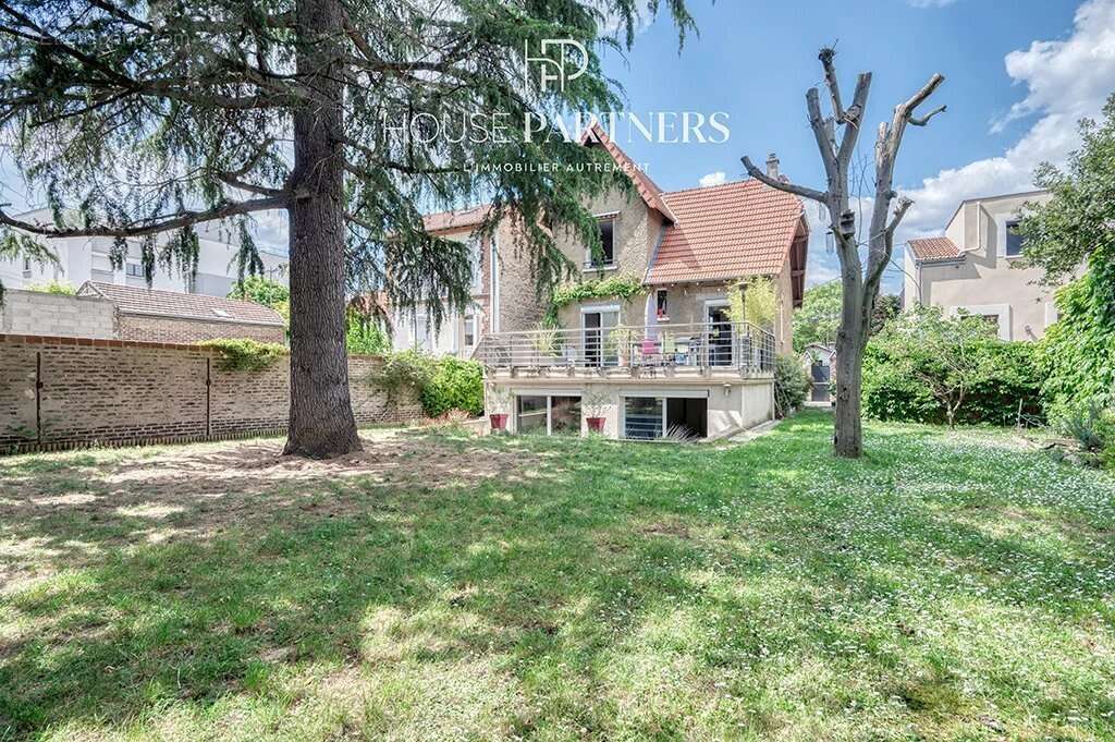 Maison à NANTERRE