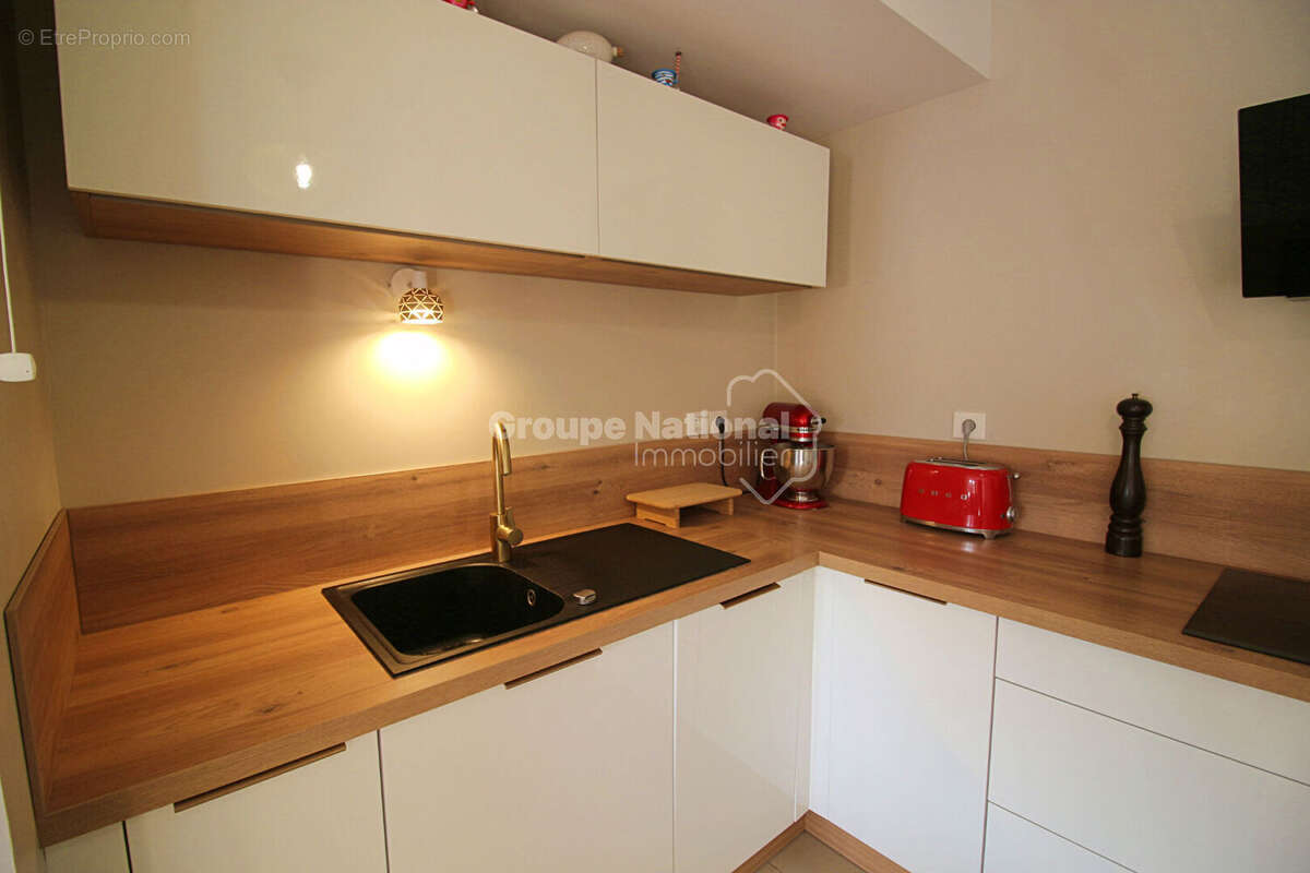 Appartement à ENSUES-LA-REDONNE