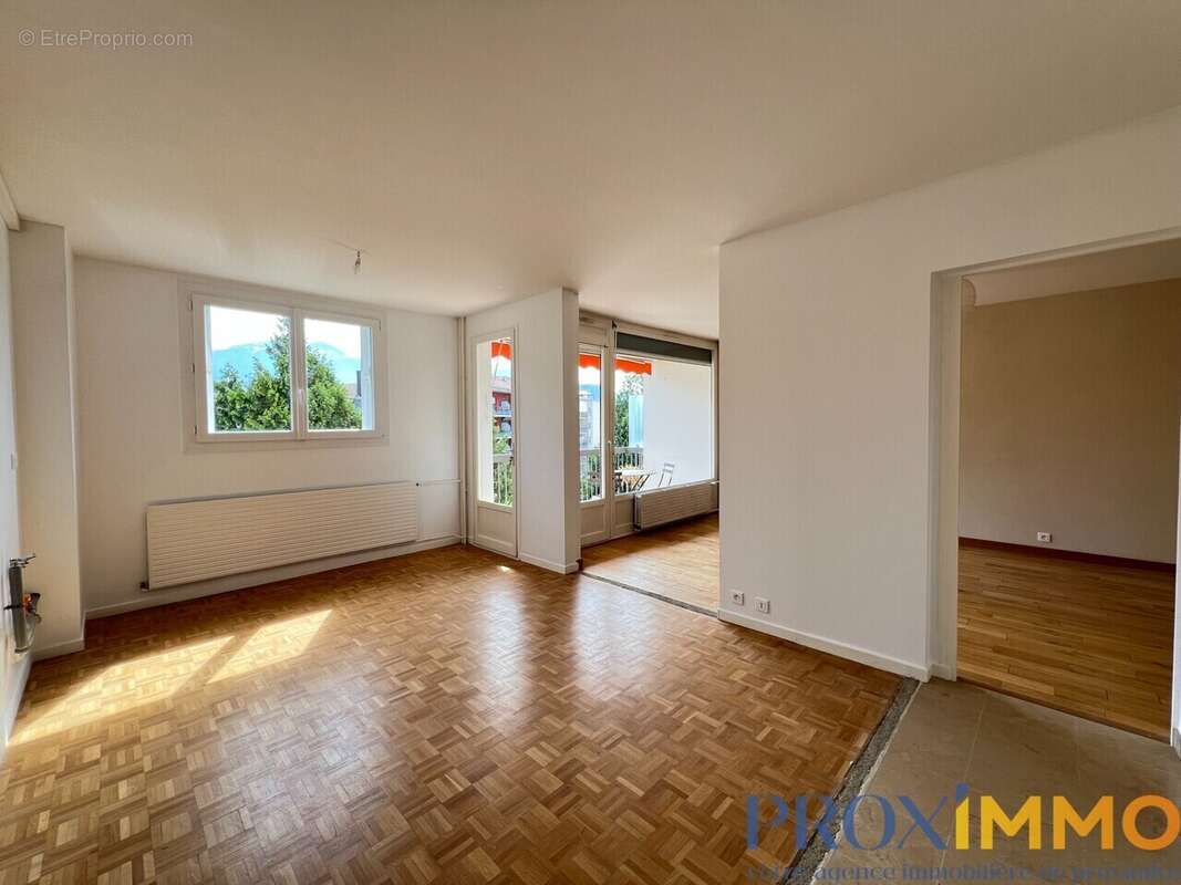 Appartement à VOIRON