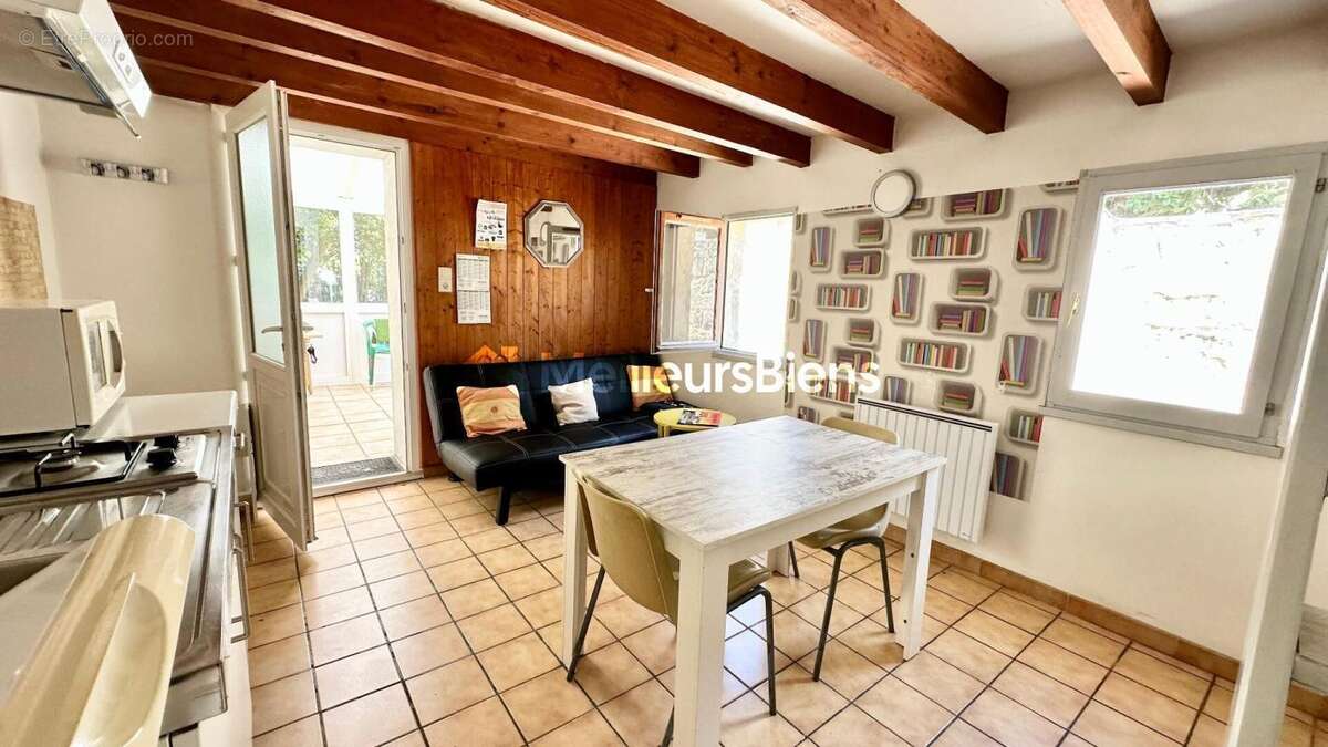 Appartement à SAINTES
