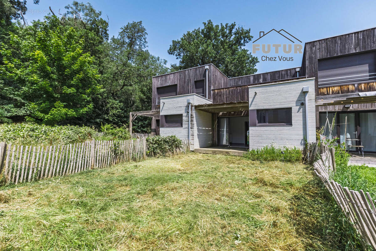 Maison à CORNEBARRIEU