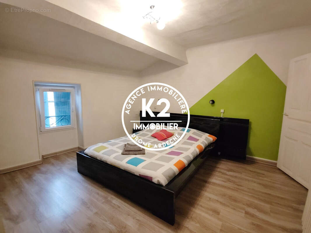 T3 - Chambre 2 - Appartement à LE TEIL