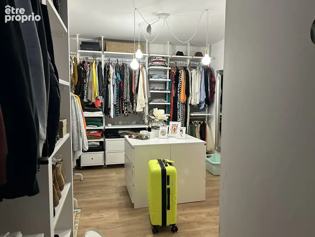Belle maison de caractère rénovée avec élégance, aux beaux volumes et à la belle luminosité - photo 8