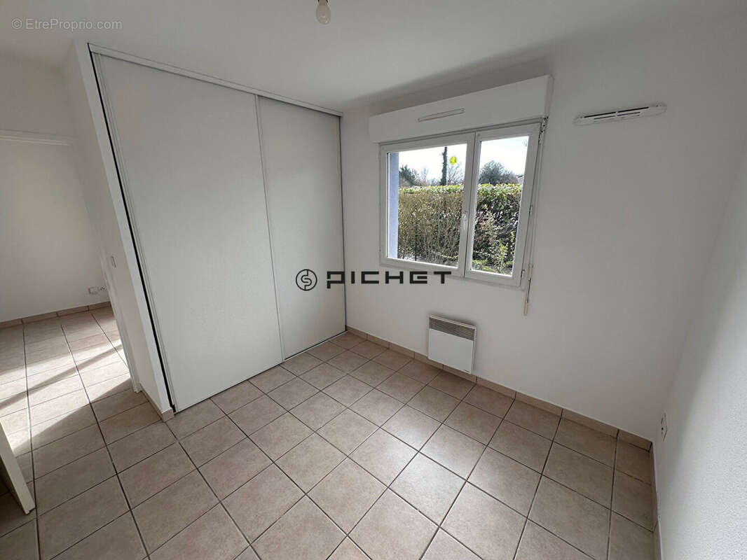 Appartement à SAINT-SEURIN-SUR-L'ISLE