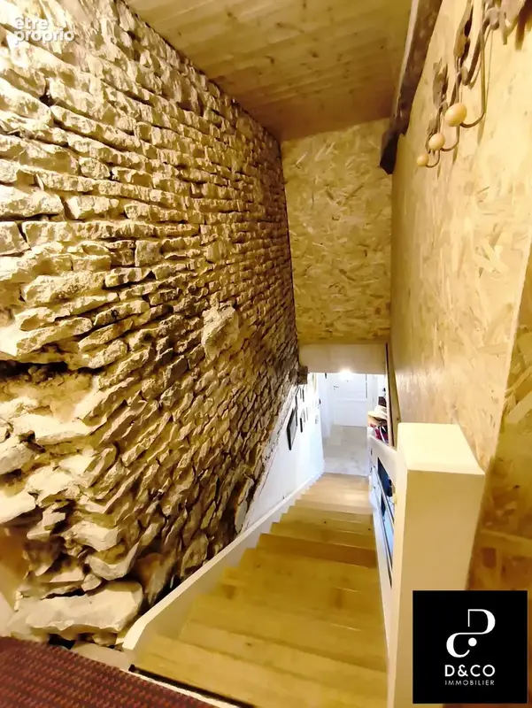 Maison de village de caractère avec potentiel locatif   Lugny - photo 8