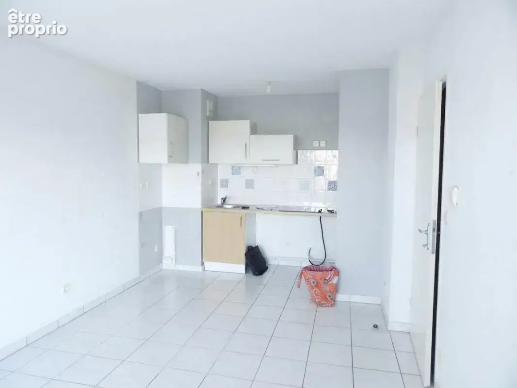 Appartement - T2 de 36,45 m2 - à 3mn du coeur de St Jean d'An - photo 2