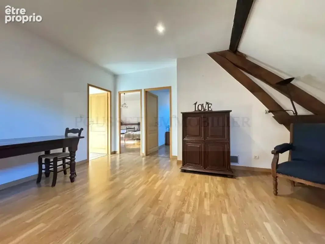 Belle propriété de campagne avec piscine sur 3.7 ha de terrain - photo 10