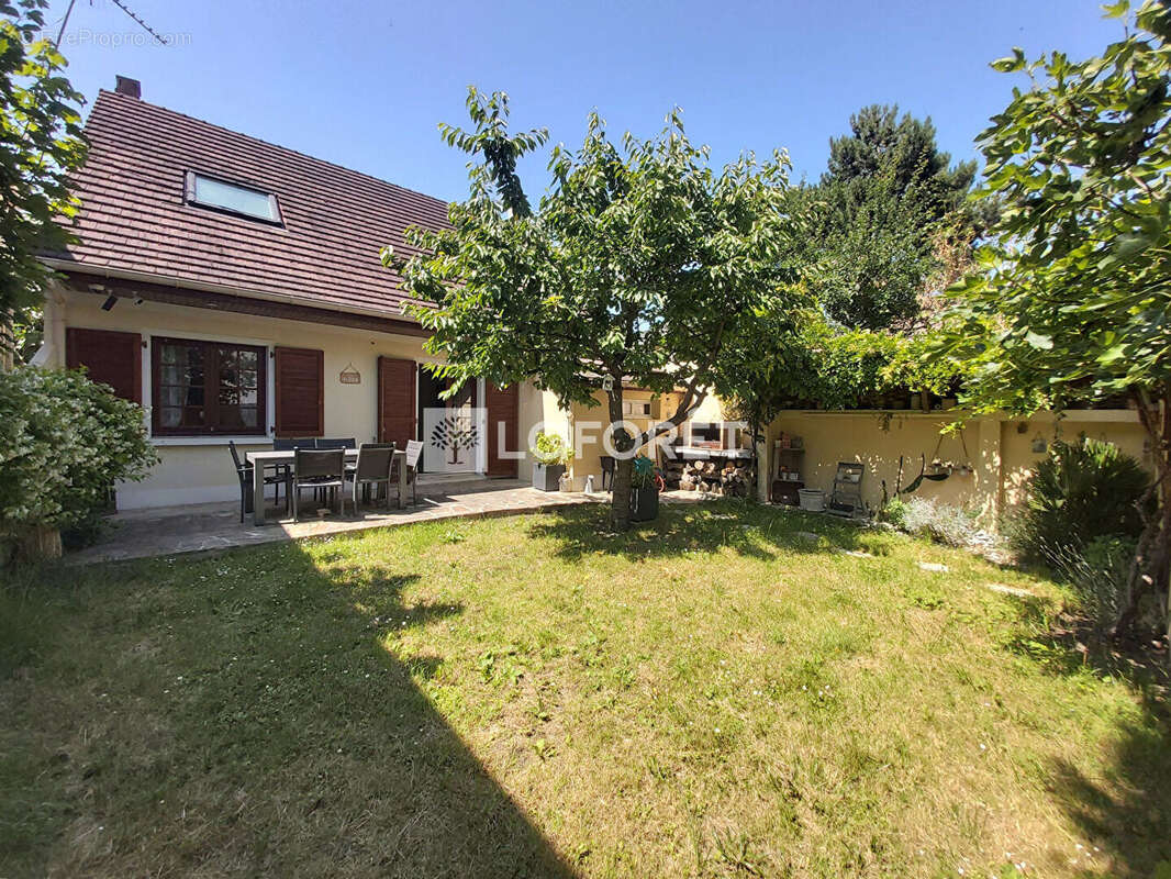 Maison à LIVRY-GARGAN