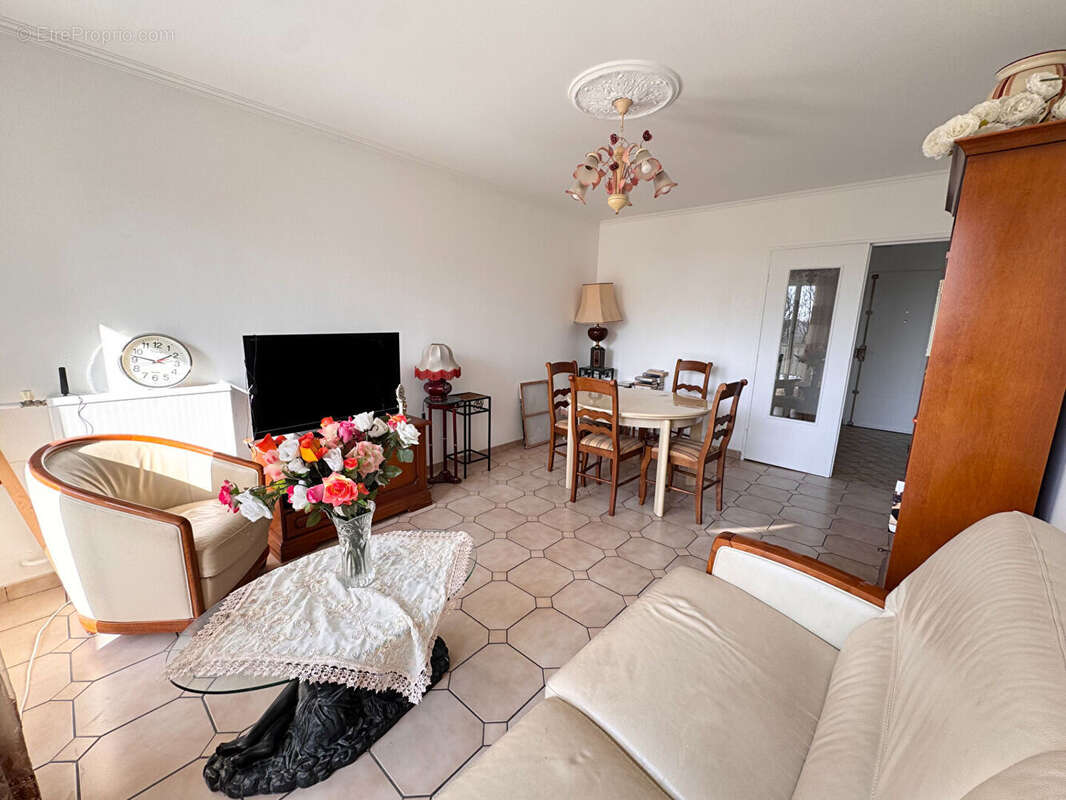 Appartement à VIRY-CHATILLON