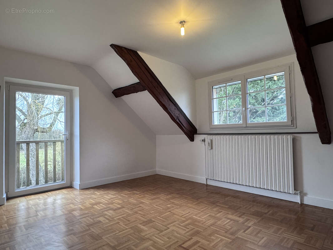 Maison à CHAMBEUGLE