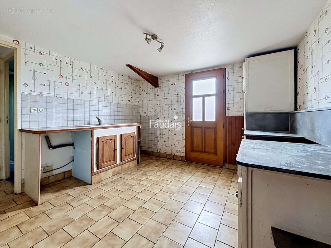 Maison 112 m² à Airel  - photo 9
