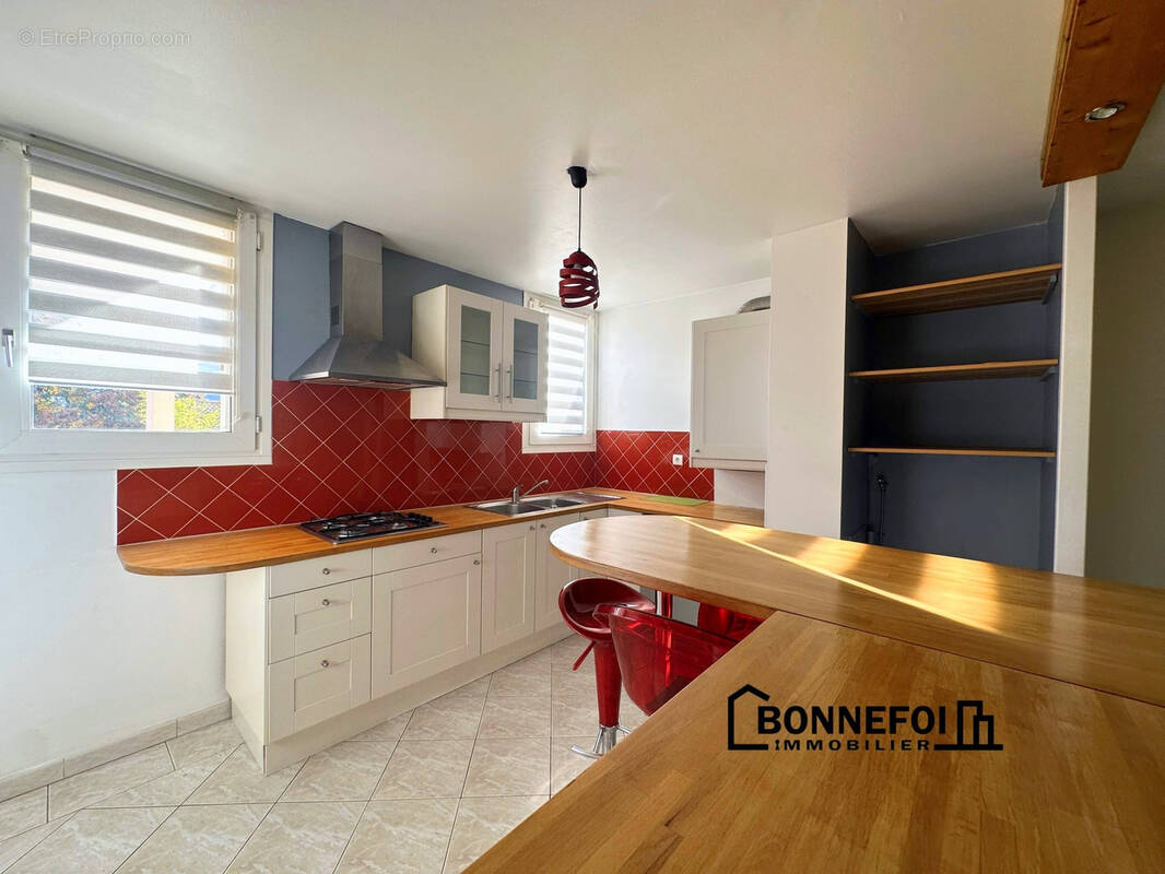 Appartement à CHAMPIGNY-SUR-MARNE