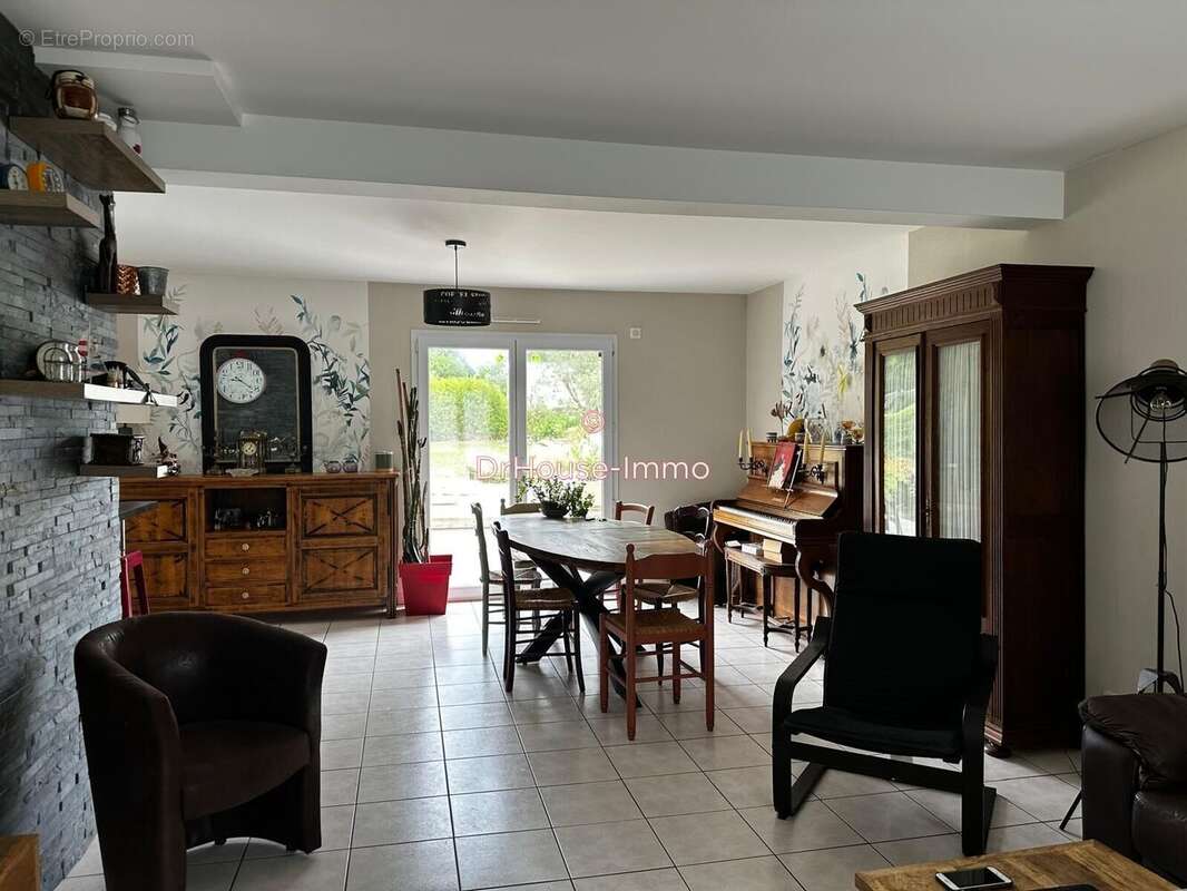 Maison à PETIT-MARS