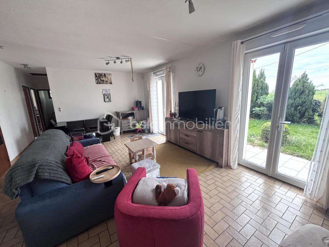 Maison à SAINT-LAURENT-EN-GATINES