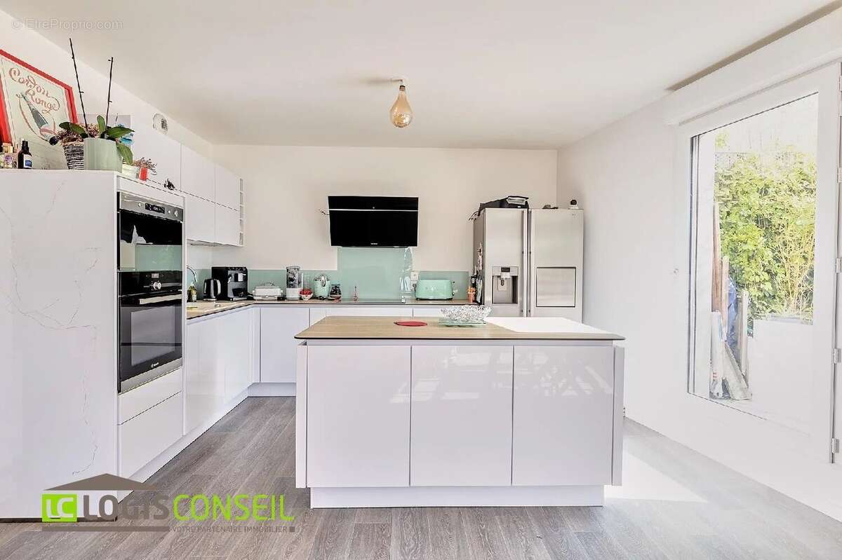 Appartement à CHATENAY-MALABRY