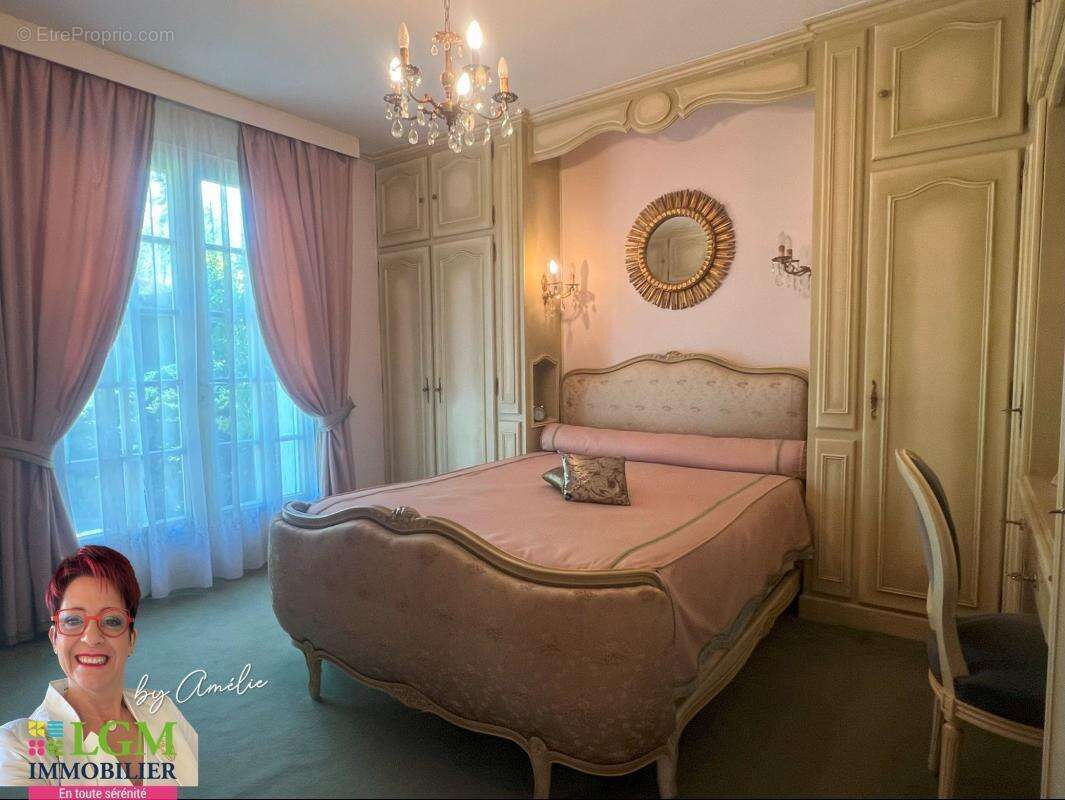 Maison à ETAMPES-SUR-MARNE