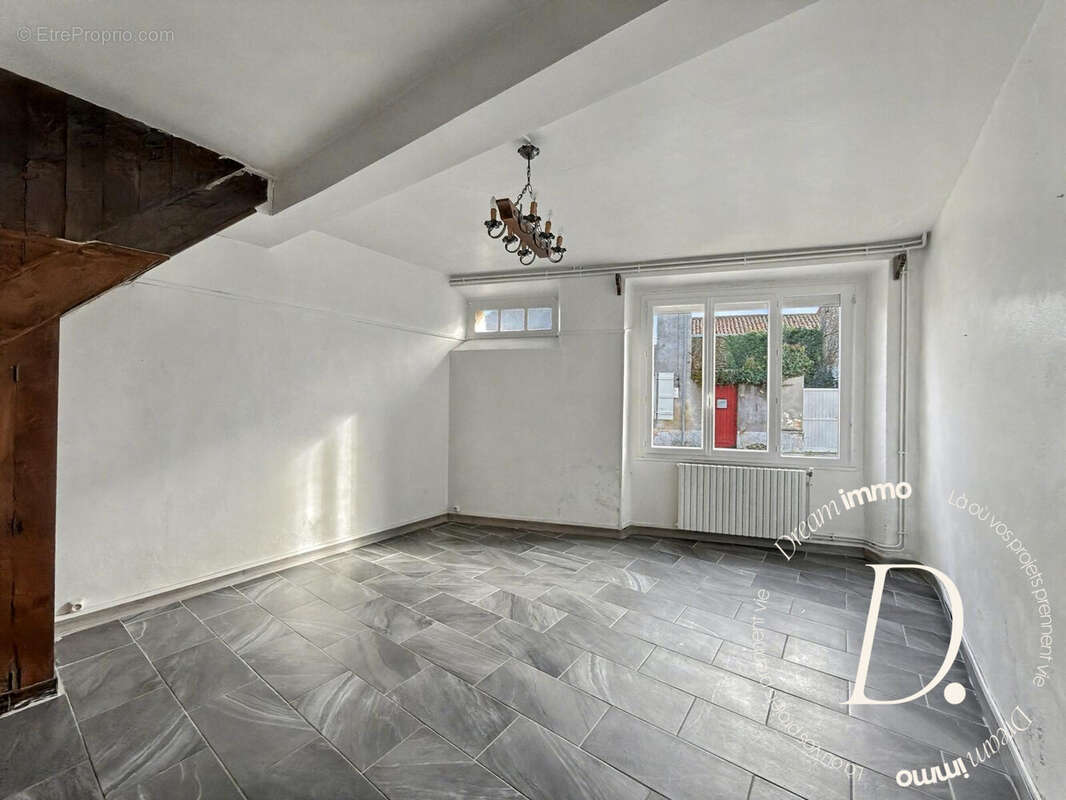 Maison à MAUBOURGUET