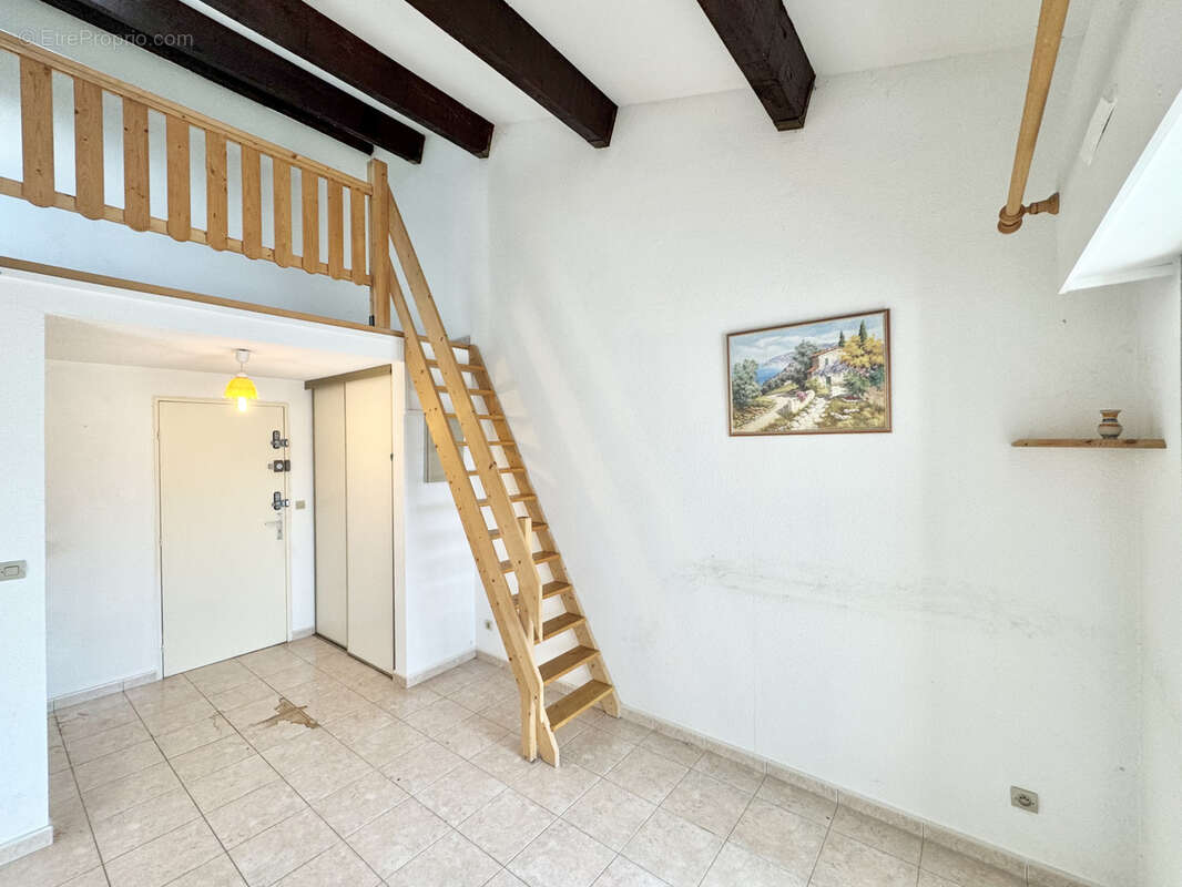 Appartement à FREJUS