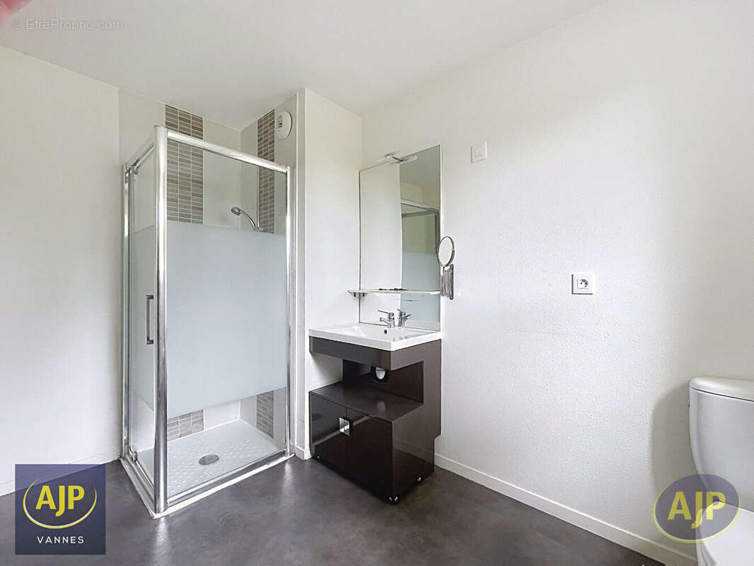 Appartement à SAINT-AVE