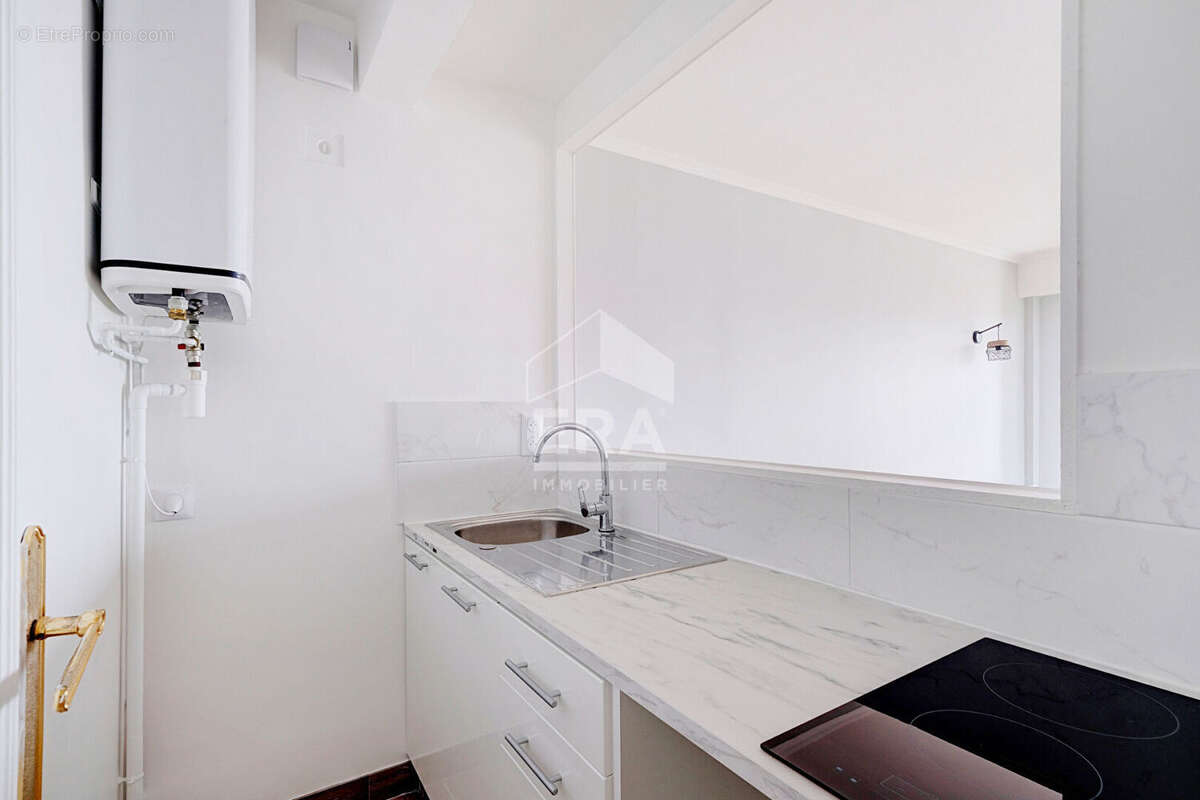 Appartement à PARIS-12E