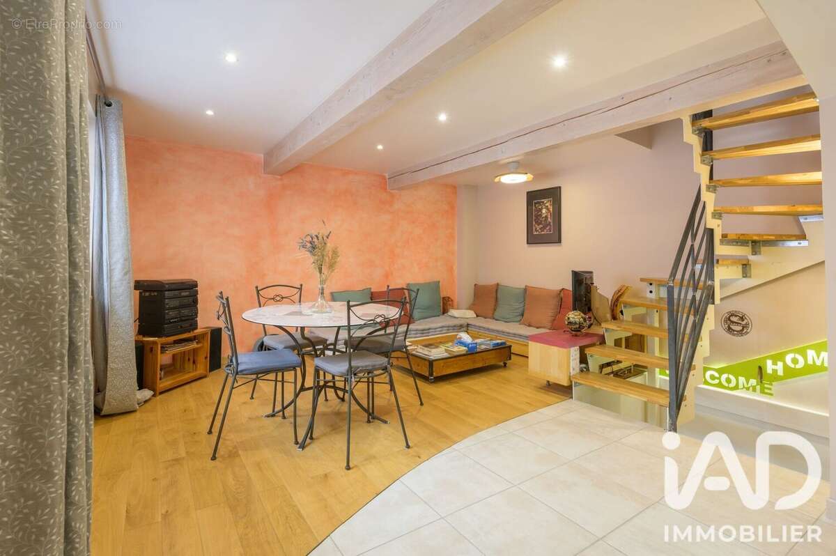 Maison 82 m² à Toulouges  - photo 4