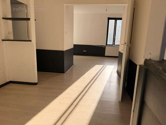 EPINAL Appartement type F3 Etage - 52,30m2 - photo 3