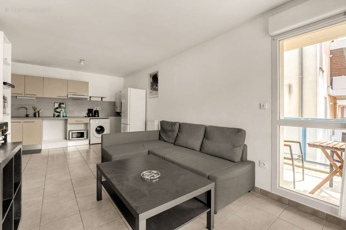 En exclusivité ! Appartement T3 de 61 m2 au 3ᵉ étage   Secteur Casselardit. - photo 3