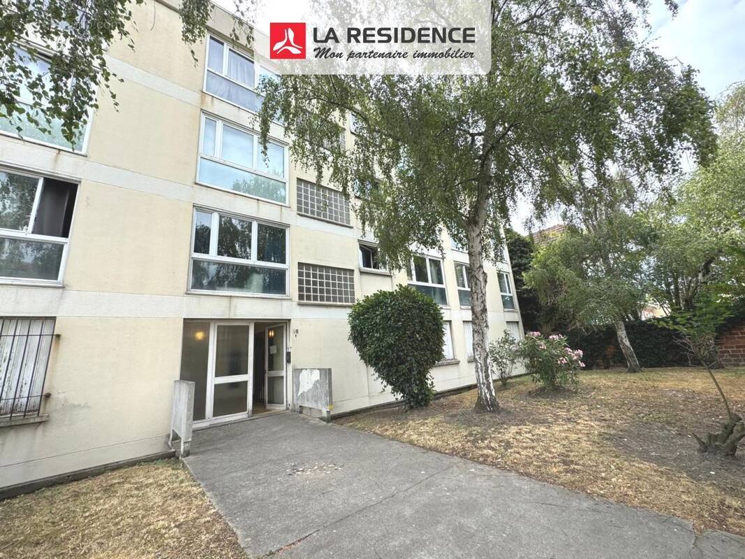 Appartement à PIERREFITTE-SUR-SEINE