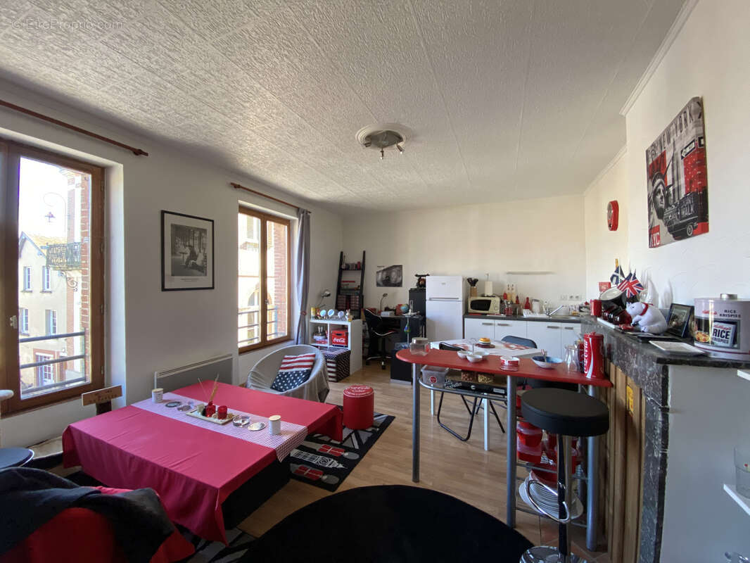 Maison à MOULINS-LA-MARCHE