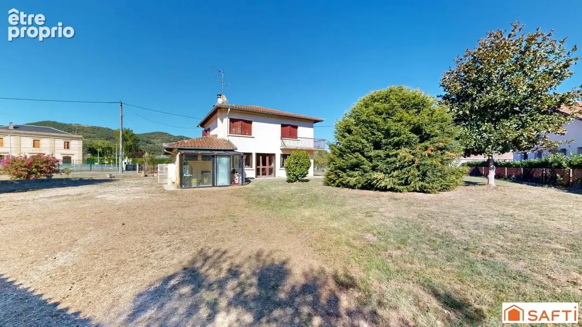 Photo 1 - Maison à SAINT-MARTORY