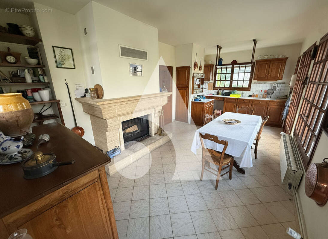 Maison Sannois 10 pièce(s) 250 m2 - photo 8