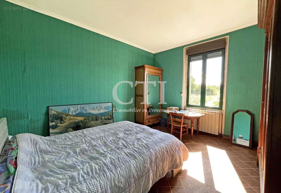 Maison à VAISON-LA-ROMAINE