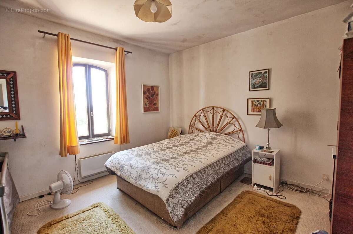 Caunes Minervois: Ensemble immobilier : 2 maisons avec grange et piscine dans le Minervois - photo 5