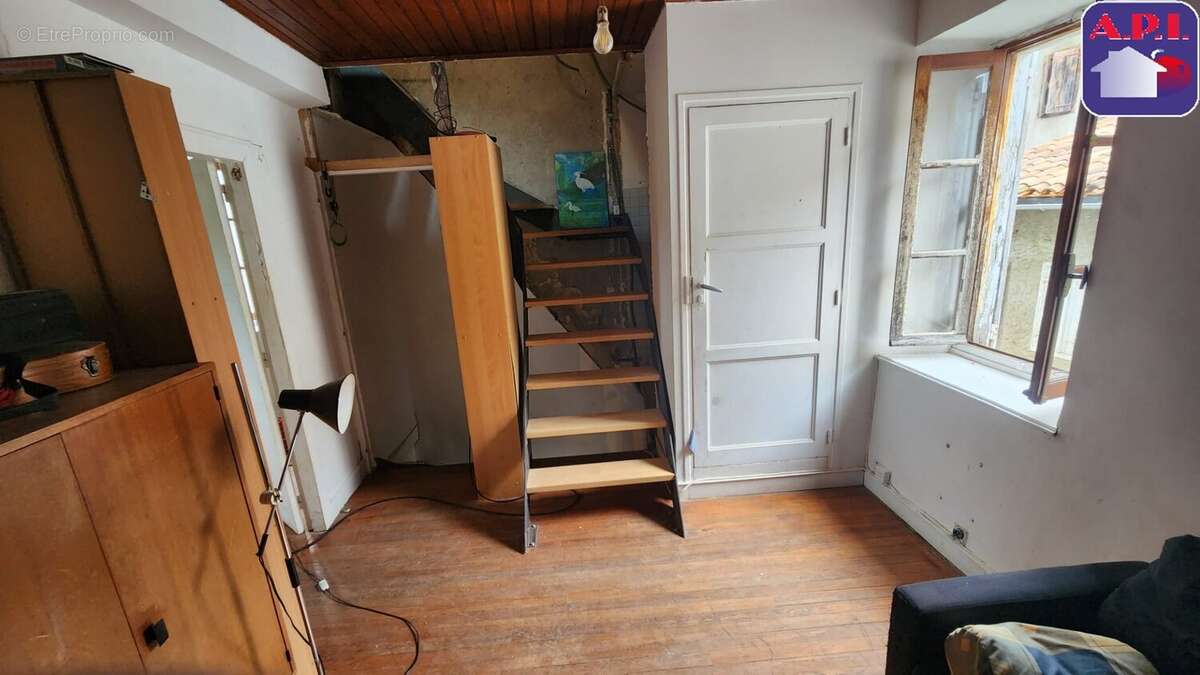 Maison à LES BORDES-SUR-ARIZE