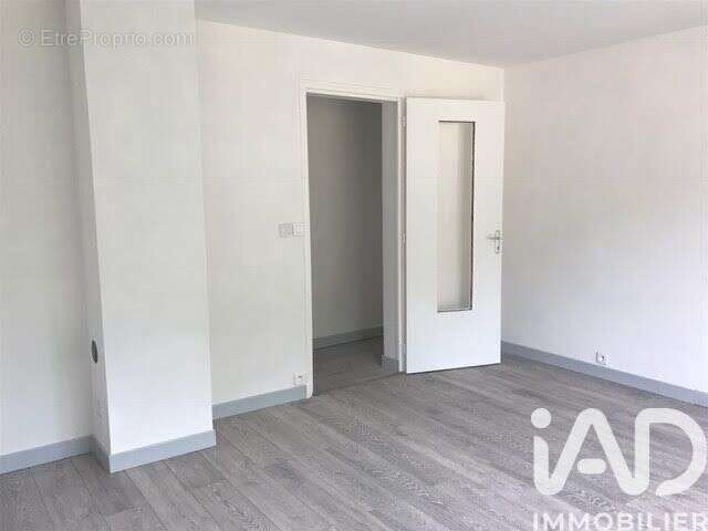 Photo 2 - Appartement à SALINS-LES-BAINS