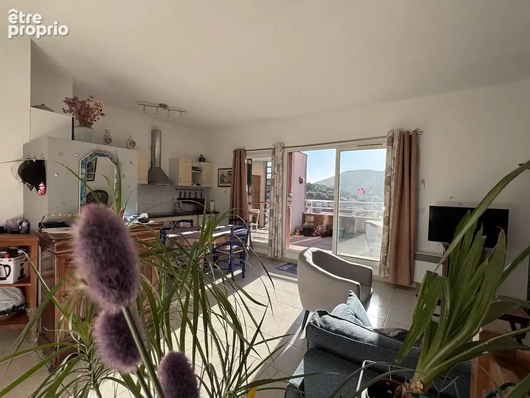 Appartement t3 en duplex avec terrasse et vue imprenable sur le port - photo 3