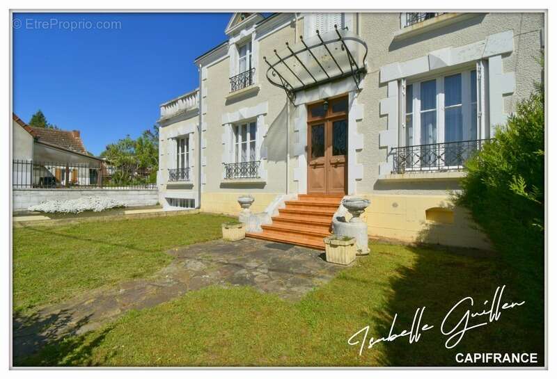 Maison à CHATEAUMEILLANT