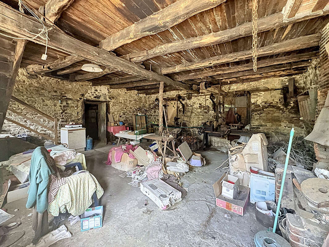 Autre à CHATEAUNEUF-LA-FORET