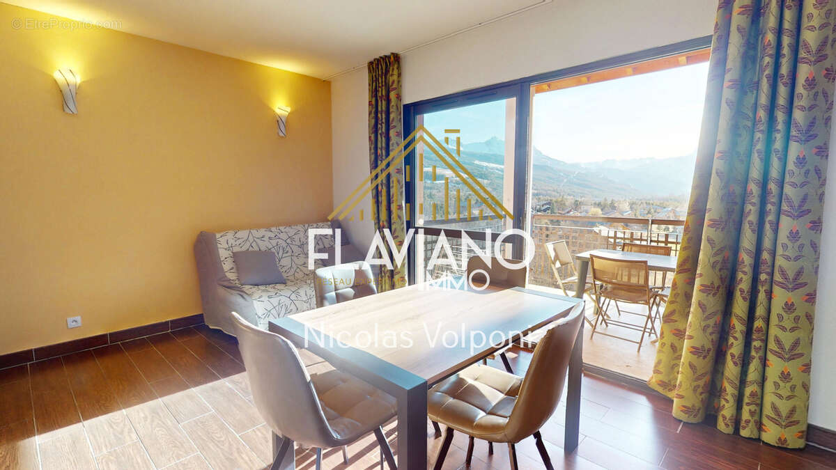 Appartement à JAUSIERS