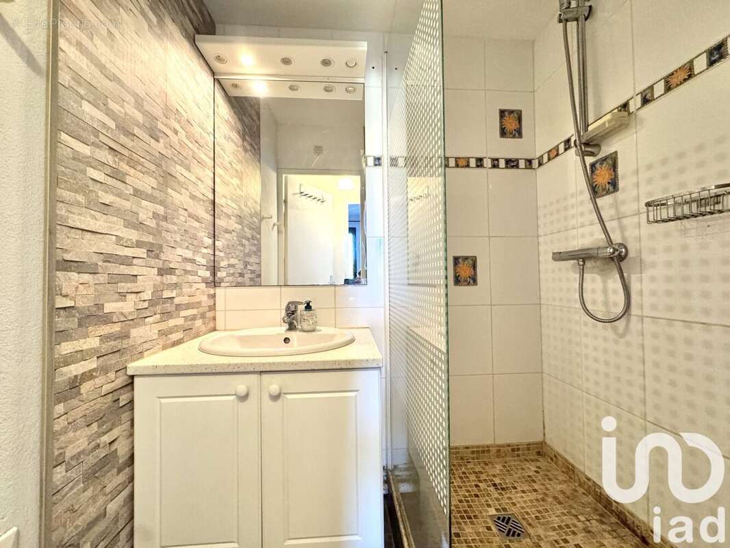 Photo 5 - Appartement à SIX-FOURS-LES-PLAGES