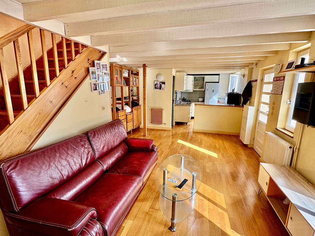 AUBIÈRE / Opportunité maison à vendre au calme avec jardin et 2 chambres ! - photo 6
