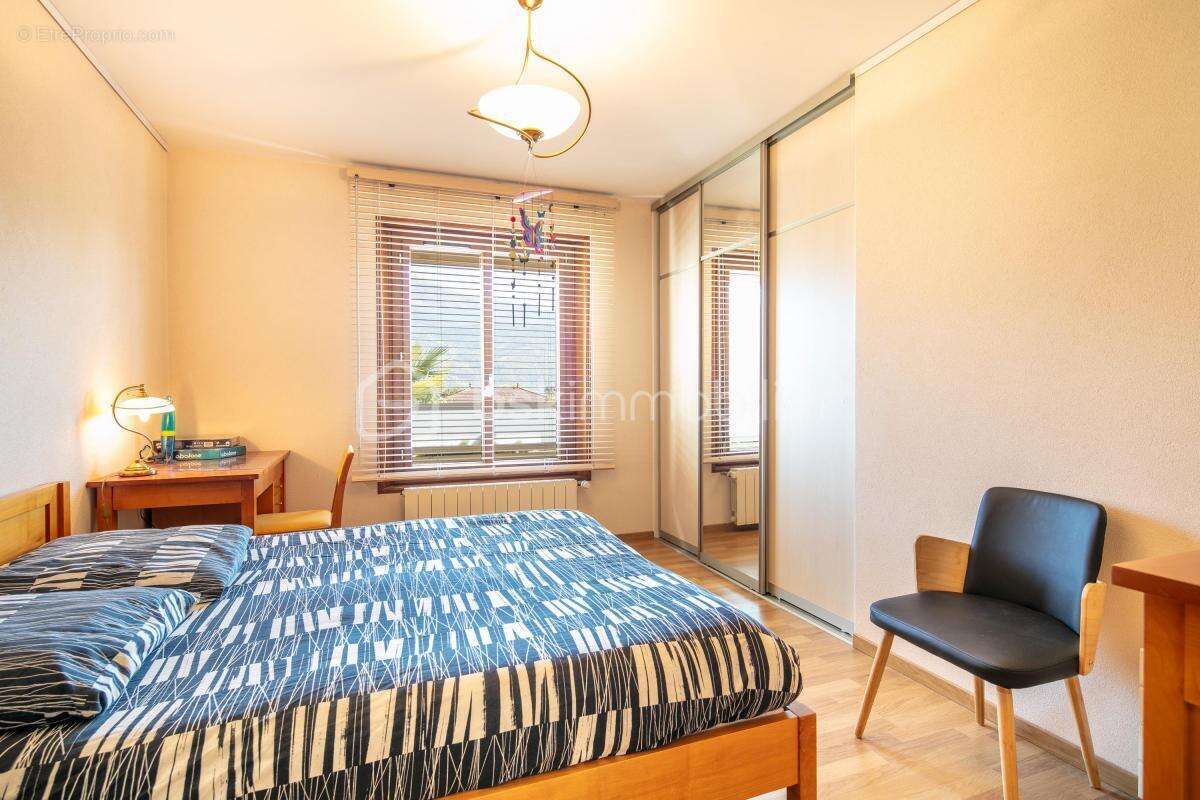 Maison à SAINT-ISMIER