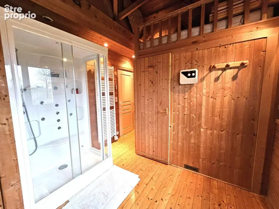 Belle propriété de 185m2 avec une piscine et des dépendances - photo 15