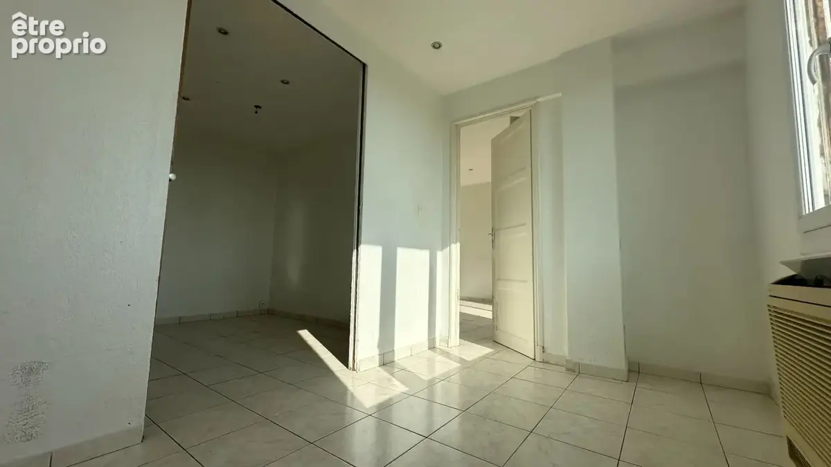Appartement La Seyne Sur Mer 3 pièce(s) - photo 7