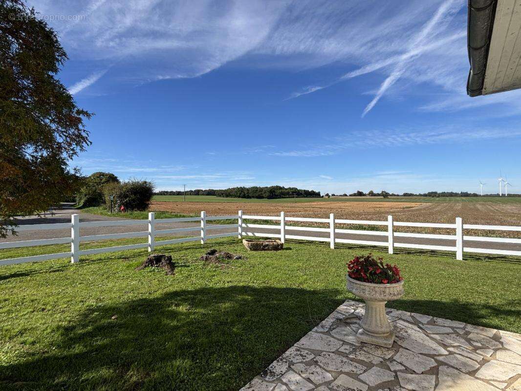 Maison à LA MAGDELEINE