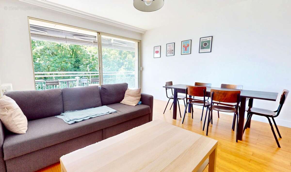 Appartement à LYON-5E